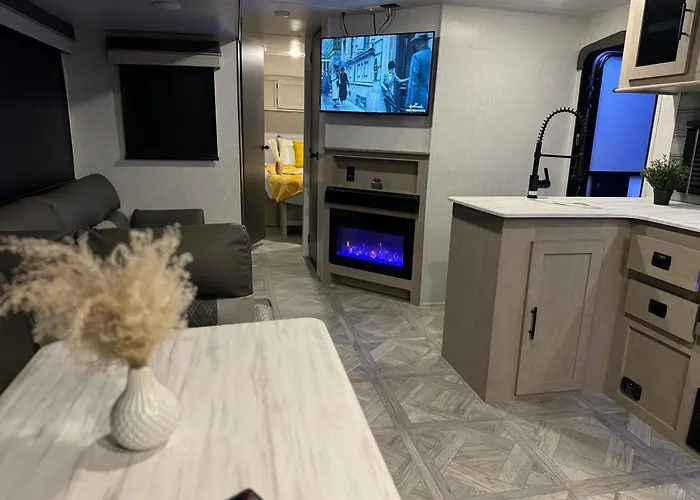Cozy Stationary Rv Getaway